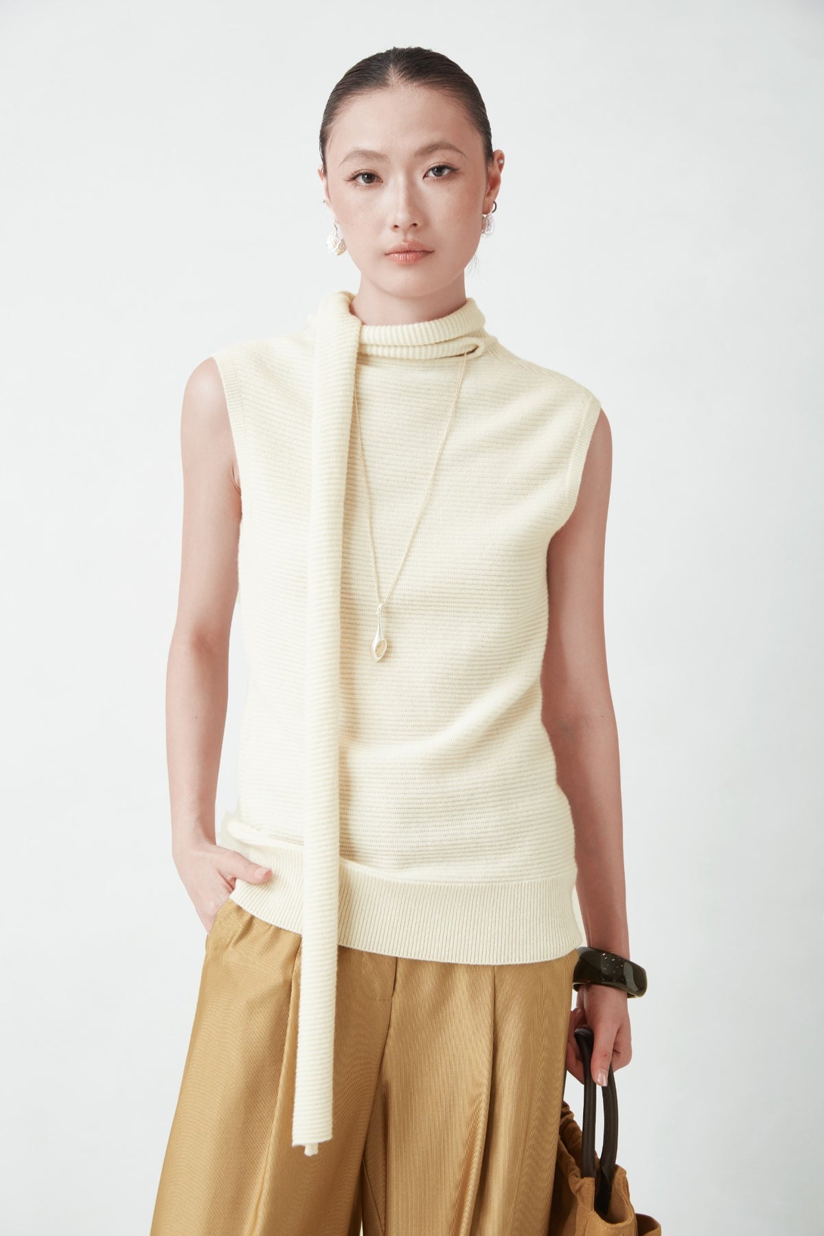 WU TANG Sleeveless knit top, Cream, view 3