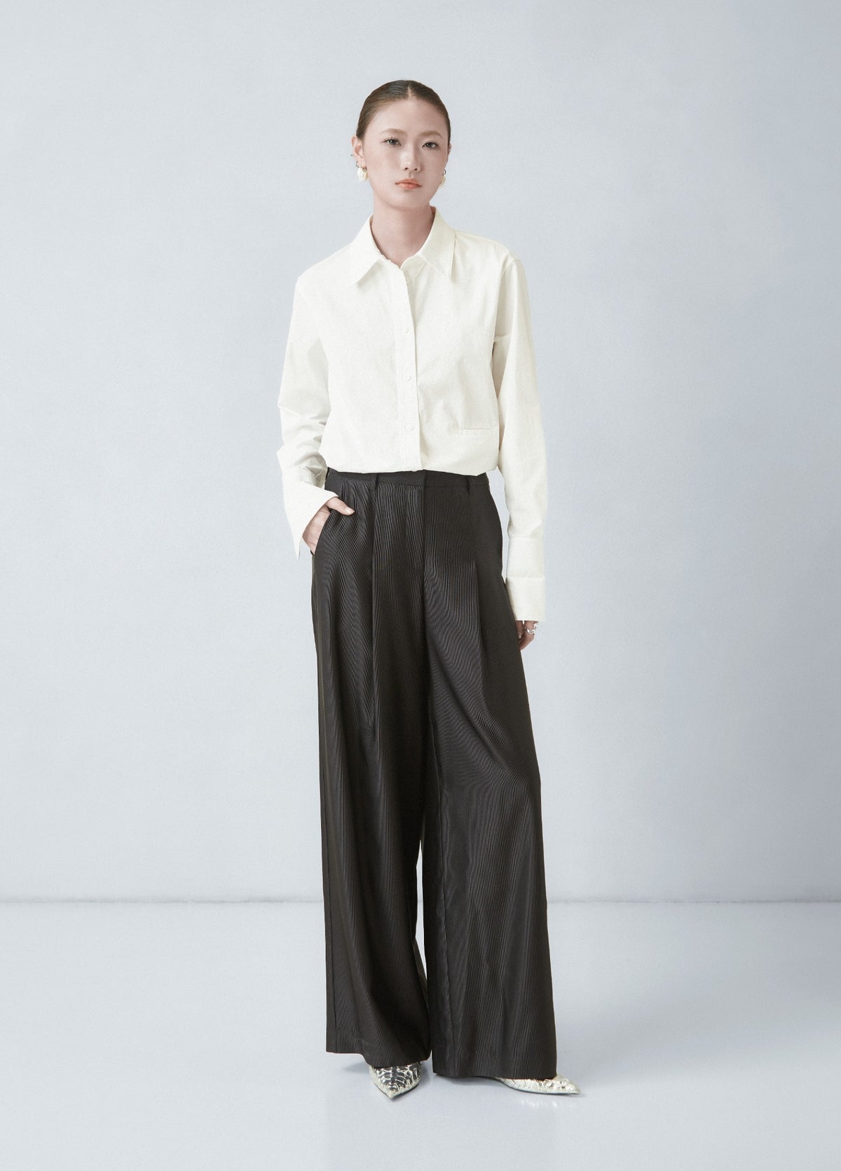 WU TANG Fluid wide-leg trousers, Black, view 1