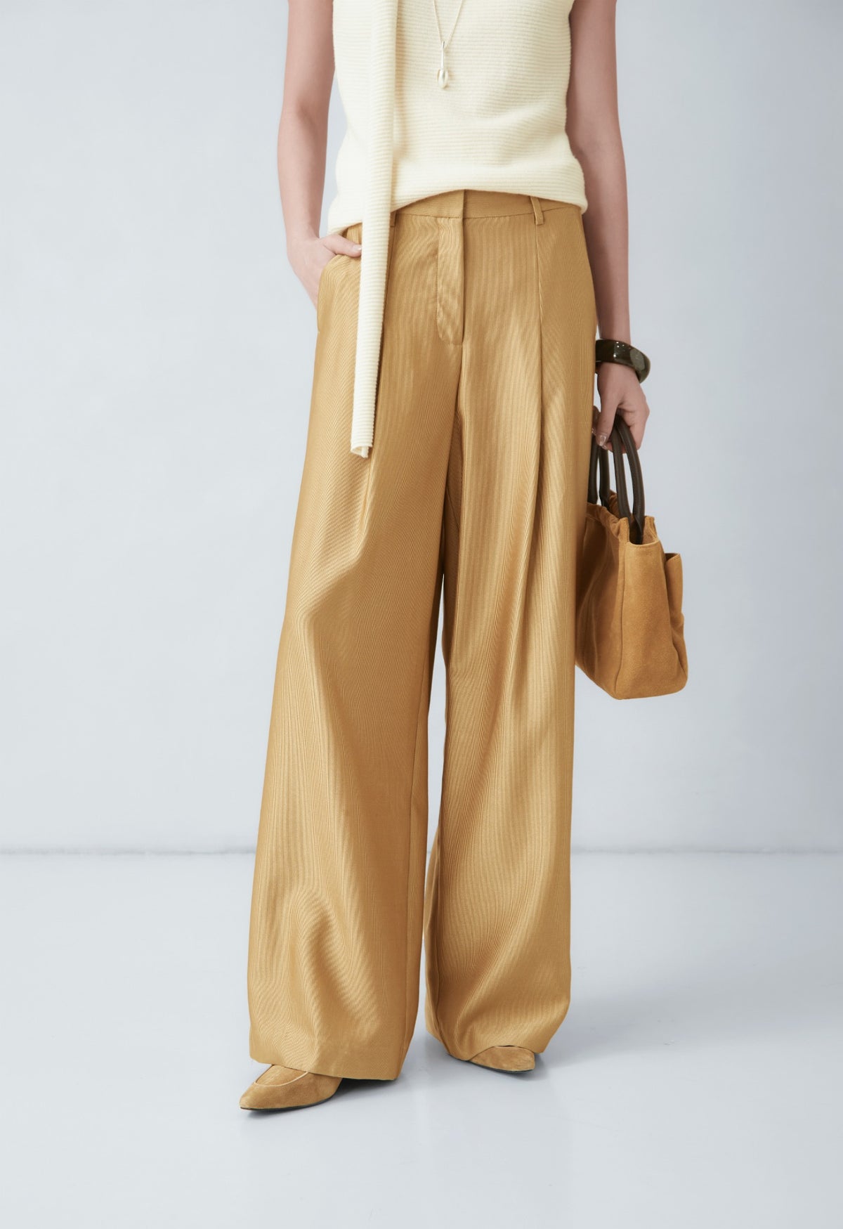 WU TANG Fluid wide-leg trousers, Golden beige, view 2